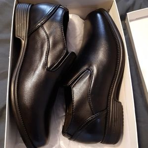 Boys dress shoes
